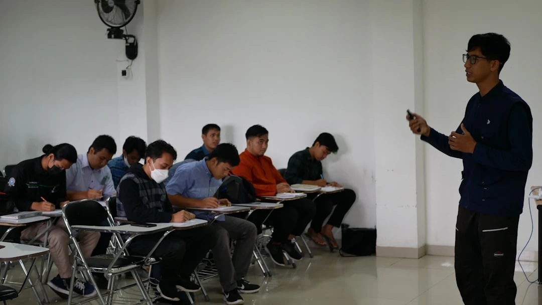 Formação para estudantes de IA: como dar o primeiro passo rumo a um futuro inovador 4 ⎯ Foto: Herlambang Tinasih Gusti/Unsplash